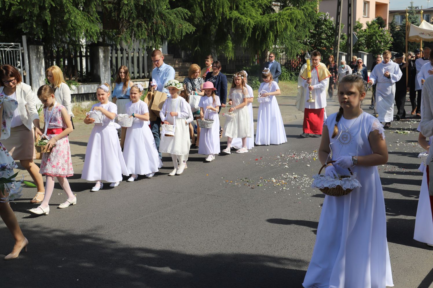 Ulicami kutnowskiego Dybowa przeszła procesja Bożego Ciała