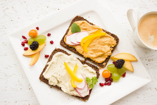 Catering dietetyczny – idealne rozwiązanie dla zapracowanych! - Zdjęcie główne