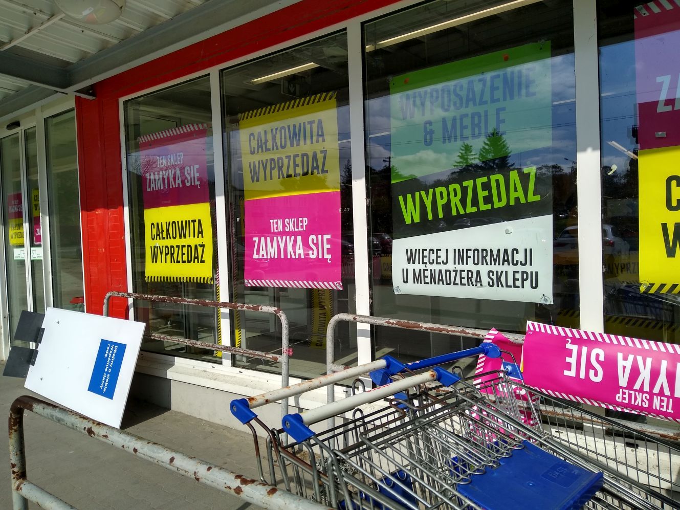 Z powiatu kutnowskiego znika sklep Tesco, zorganizowano duże wyprzedaże. Wkrótce na jego miejscu pojawi się Netto