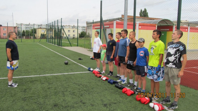 Wakacyjne treningi kick-bokserów - Zdjęcie główne