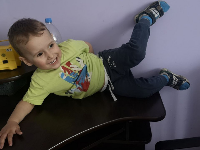 Mały Borysek zmaga się z nieuleczalną chorobą. Trwa zbiórka pieniędzy - Zdjęcie główne