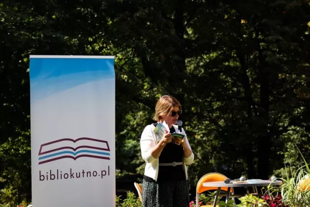 Miejska i Powiatowa Biblioteka Publiczna w Kutnie w miniony wtorek zorganizowała głośne czytanie dramatu Moralność pani Dulskiej