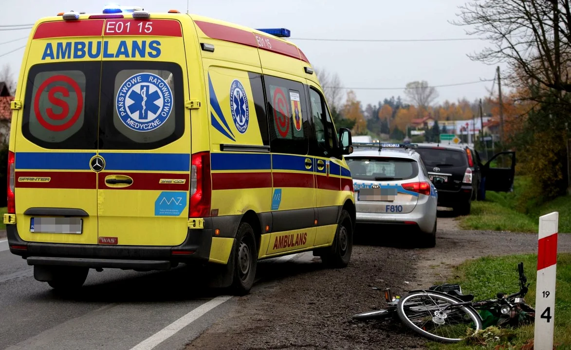 73-latek potrącił rowerzystkę. Kobieta zmarła - Zdjęcie główne