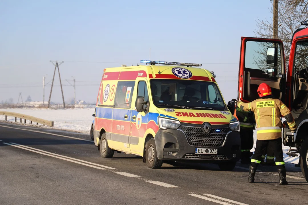 Poważny wypadek pod Kutnem. Na miejscu wszystkie służby, lądował śmigłowiec LPR