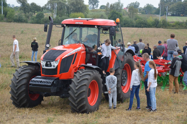 Rolniczy zawrót głowy, czyli dzień otwarty w Agromie Polsad - Zdjęcie główne