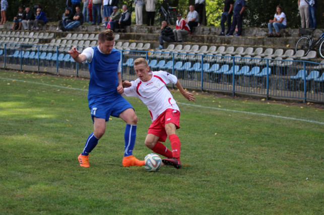 [FOTO] Rezerwy pokonały Bzurę - Zdjęcie główne