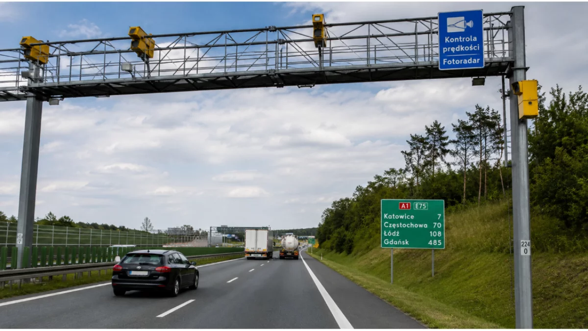 Jadą 145 km/h pod kamerami i mandat nie przychodzi. Tak działa OPP