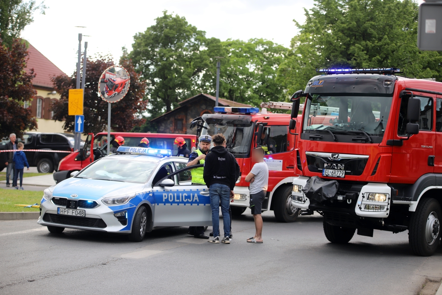 W wyniku zdarzenia ucierpiał kierowca motocykla