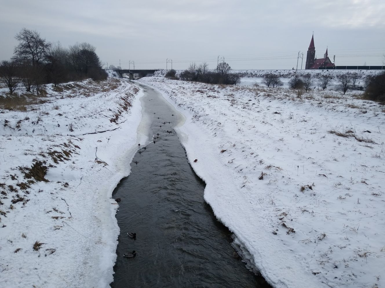 [FOTO] Grożą nam powodzie i podtopienia? Kutnowskie Starostwo i Zarządzanie Kryzysowe podejmują działania - Zdjęcie główne