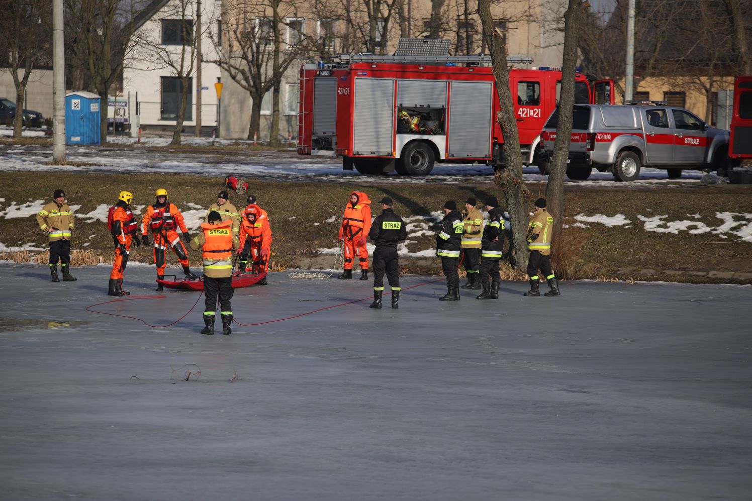 Kutnowscy strażacy ćwiczą dziś ratownictwo wodne