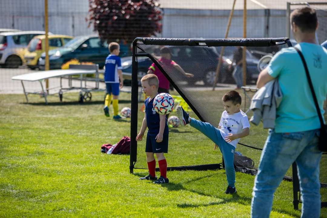 Sportowa niedziela na stadionie MOSiR w Kutnie