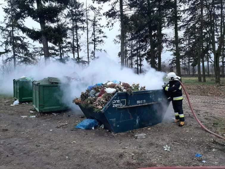 Strażacy z OSP Żychlin walczyli z dwoma pożarami jednego dnia