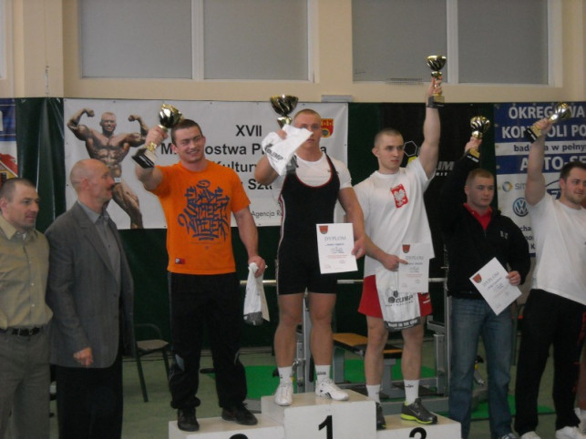 Sukces sztangistów - Zdjęcie główne