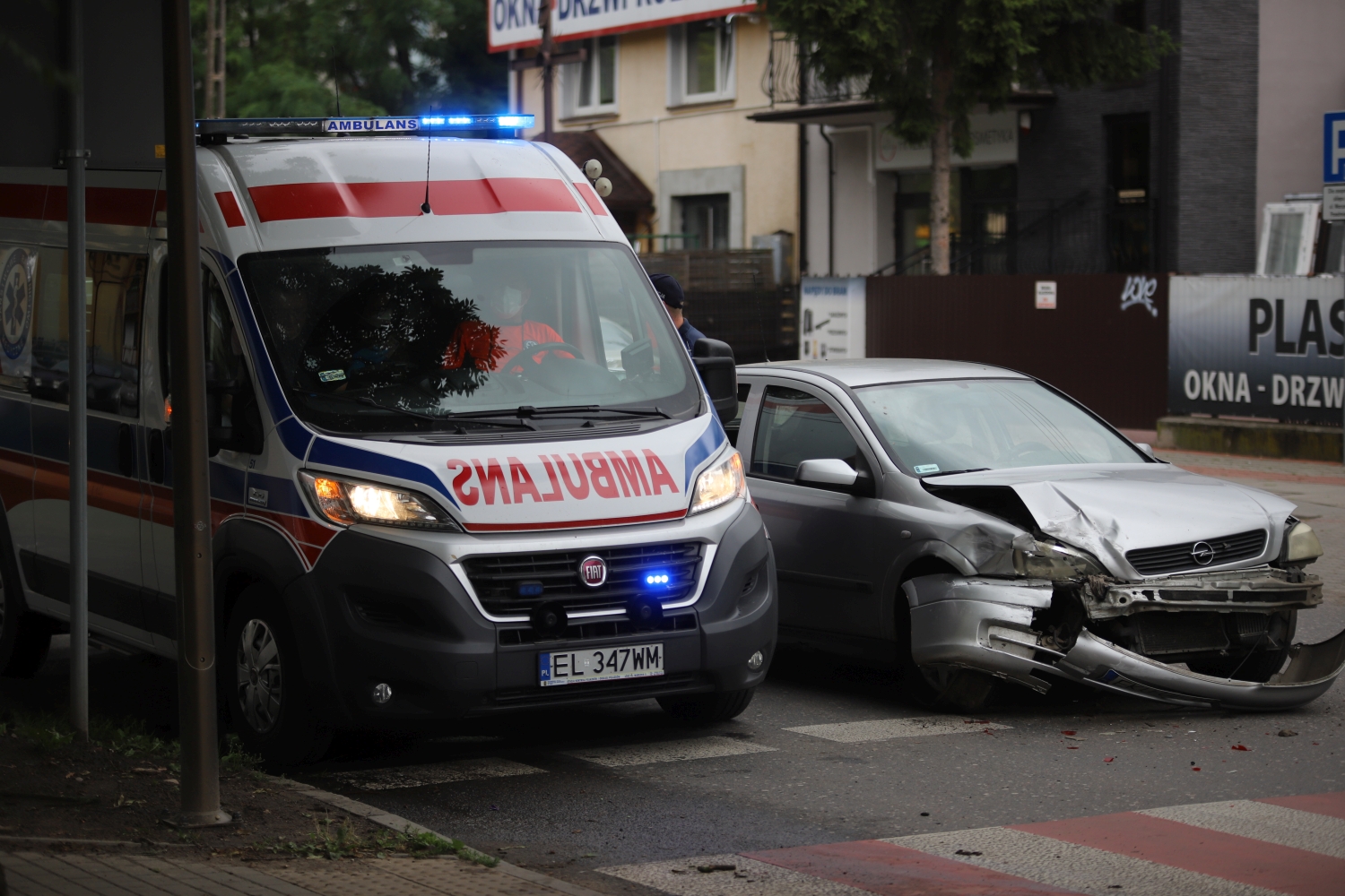 Na Warszawskim Przedmieściu zderzyły się trzy samochody