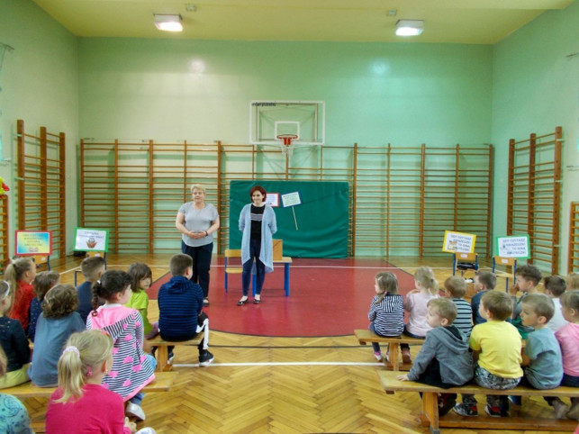 Spotkanie z książką w „Piątce” - Zdjęcie główne