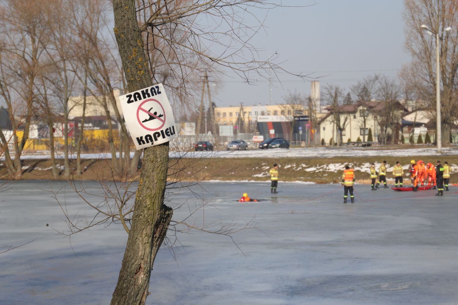 Kutnowscy strażacy ćwiczą dziś ratownictwo wodne