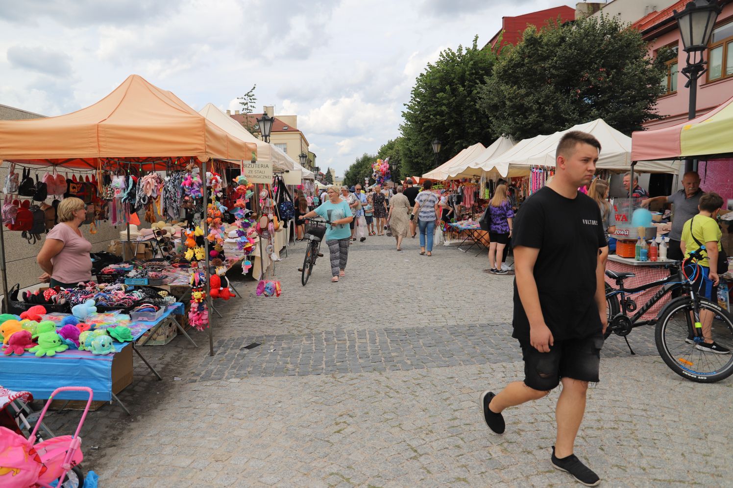 W centrum Kutna trwa odpust parafialny