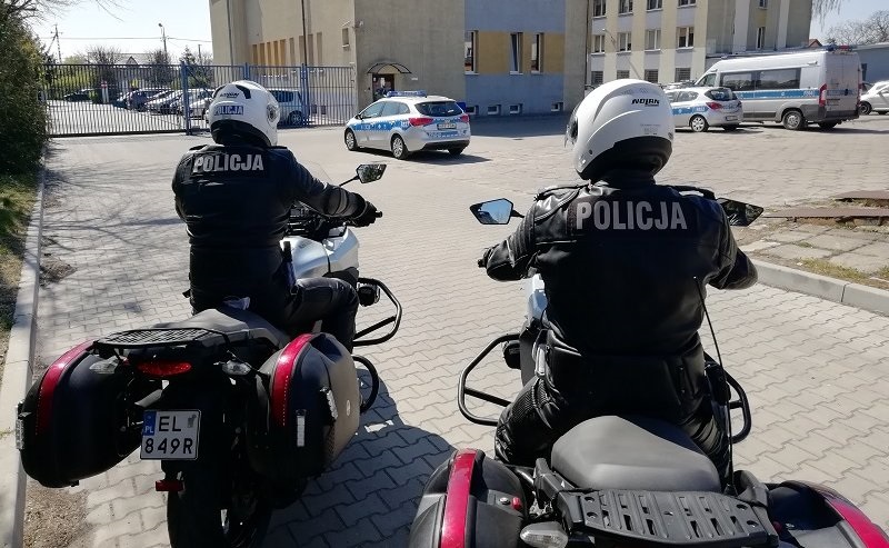 Na drogach powiatu kutnowskiego spotkamy policjantów na nieoznakowanych motocyklach