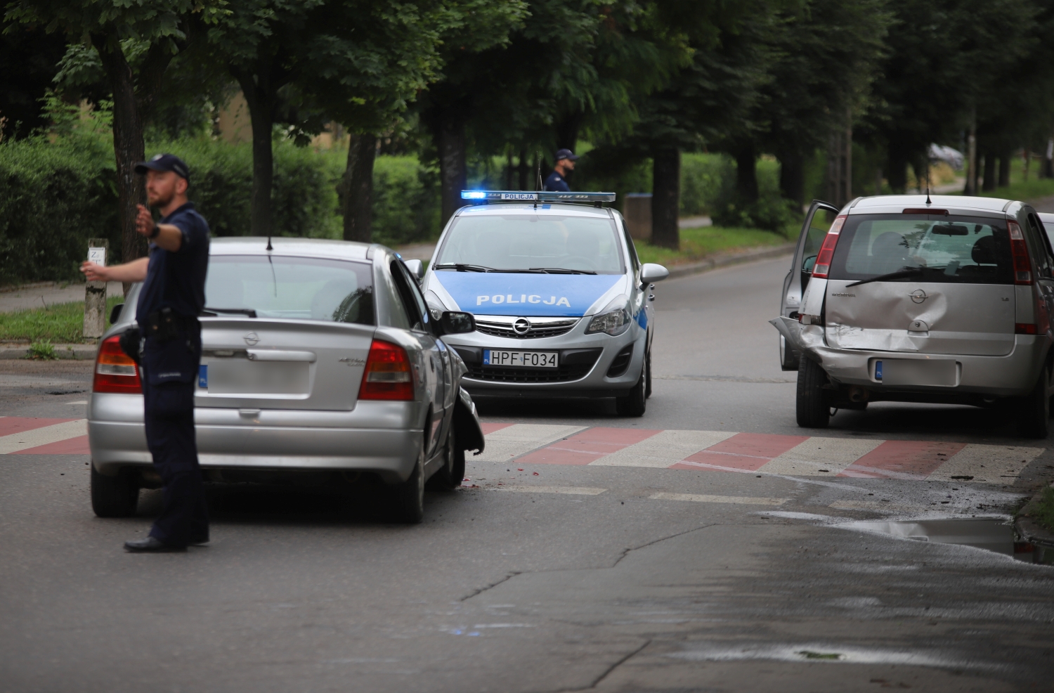 Na Warszawskim Przedmieściu zderzyły się trzy samochody