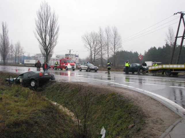 Trwa pasmo wypadków... - Zdjęcie główne