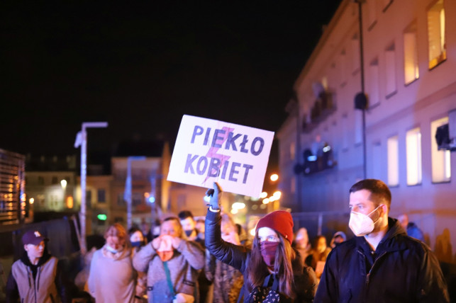 To już oficjalne. Dziś w Kutnie odbędzie się protest ws. aborcji - Zdjęcie główne