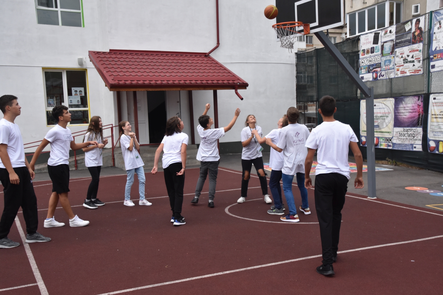 Uczniowie Szkoły Podstawowej nr 6 w Kutnie na wycieczce do Rumunii