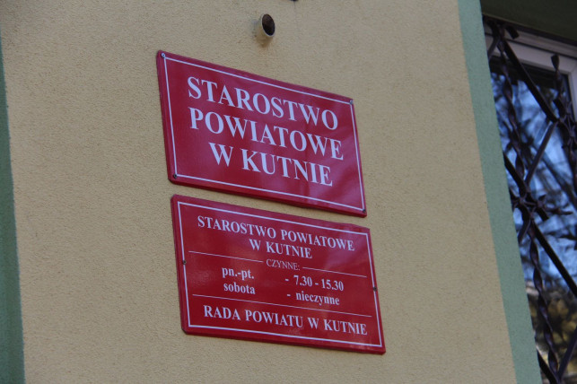 Chcesz pracować w starostwie? Kilka wolnych stanowisk czeka - Zdjęcie główne