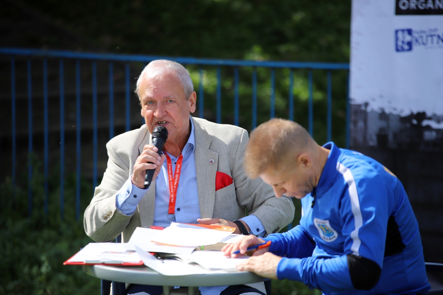 Na stadionie przy ul. Oziębłowskiego zagrali byli piłkarze Kutnowianki i Czarnych Kutno