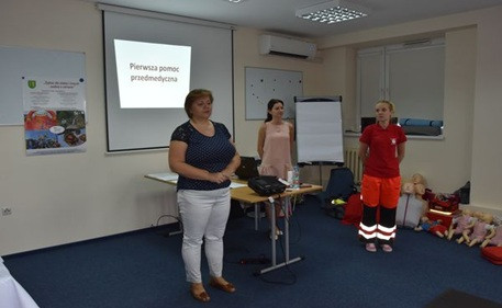 Zakończono kursy pomocy medycznej dla mieszkańców powiatu kutnowskiego - Zdjęcie główne