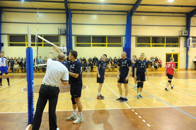Volley Team Żychlin ulega LKS Luks Dobroń - Zdjęcie główne