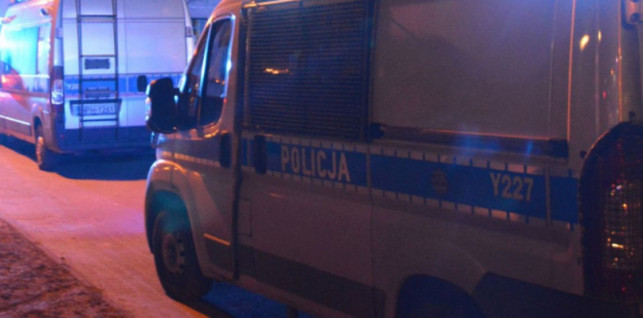 Pijany 57-latek wpadł pod busa i trafił do szpitala - Zdjęcie główne