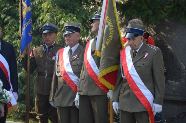 "Dziś idę walczyć Mamo" - 72. rocznica warszawskiego zrywu - Zdjęcie główne