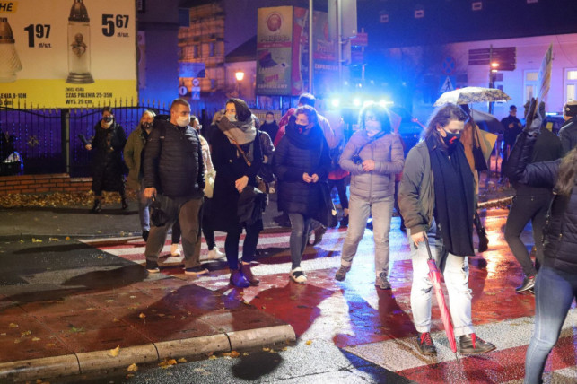 Kolejny protest kobiet w Kutnie. Będą blokować przejścia dla pieszych - Zdjęcie główne