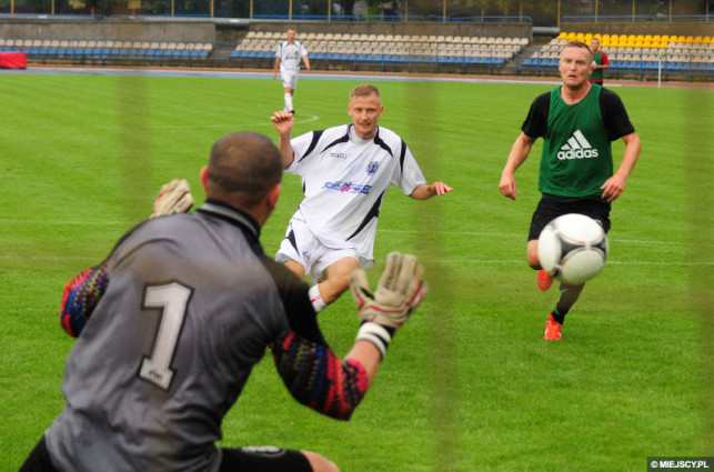 Trzy gole Mitury, dwa oblicza MKS-u - Zdjęcie główne