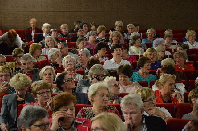 Seniorzy zakończyli rok akademicki - Zdjęcie główne