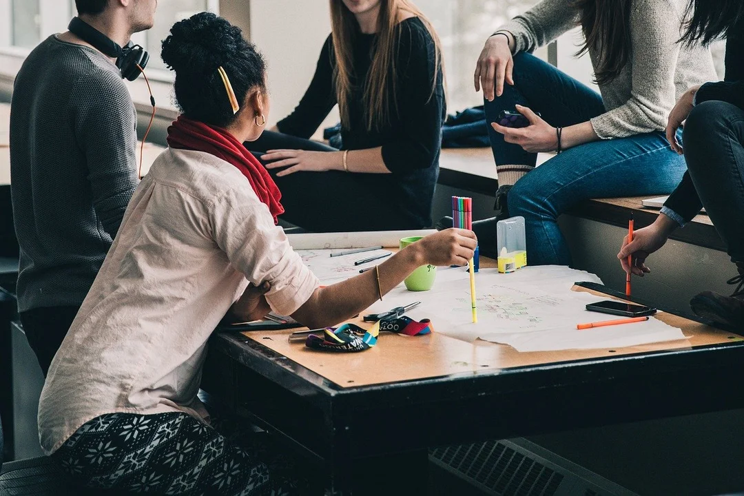 Dobra wiadomość dla obcokrajowców mieszkających w Kutnie! Startują specjalne kursy języka polskiego  - Zdjęcie główne