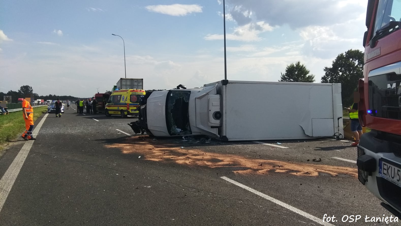 Ruszyło śledztwo ws. wypadku z udziałem autokaru przewożacego dzieci. Do zdarzenia doszło na autostradzie pod Kutnem