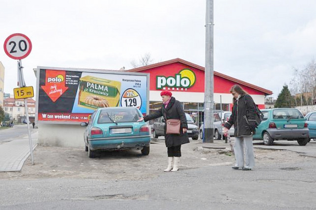 Chodnik kością niezgody - Zdjęcie główne