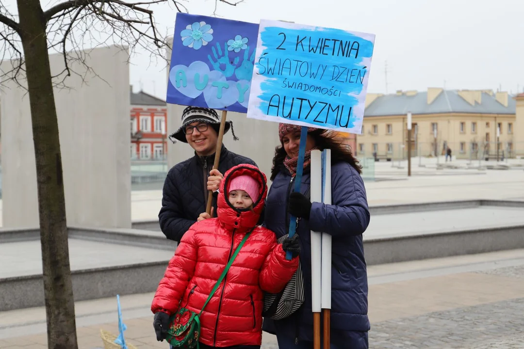 Z okazji Światowego Dnia Świadomości Autyzmu ulicami Kutna przeszedł dziś Niebieski Marsz