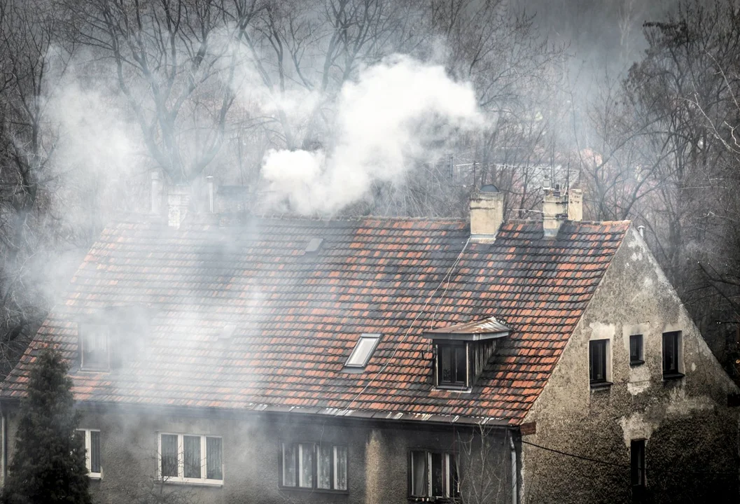 Kutno walczy z "kopciuchami". Na wymianę pieców wydano już grubo ponad mln zł, będą kolejne dofinansowania - Zdjęcie główne