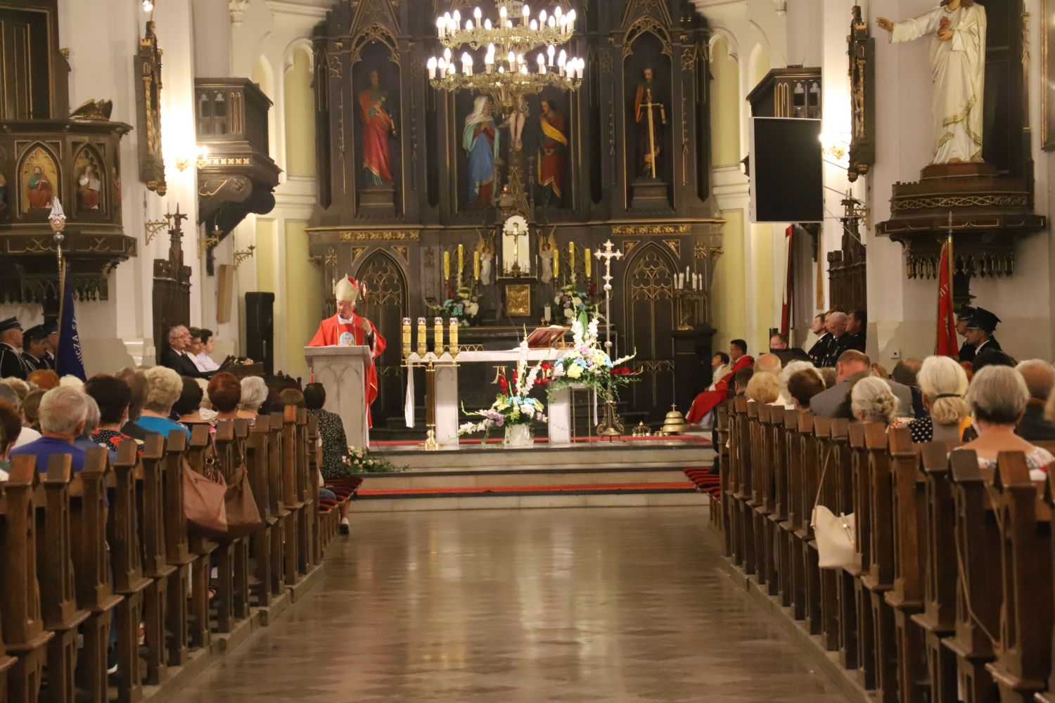 Odpust w parafii św. Wawrzyńca: wizyta biskupa i wyjątkowy koncert muzyki sakralnej