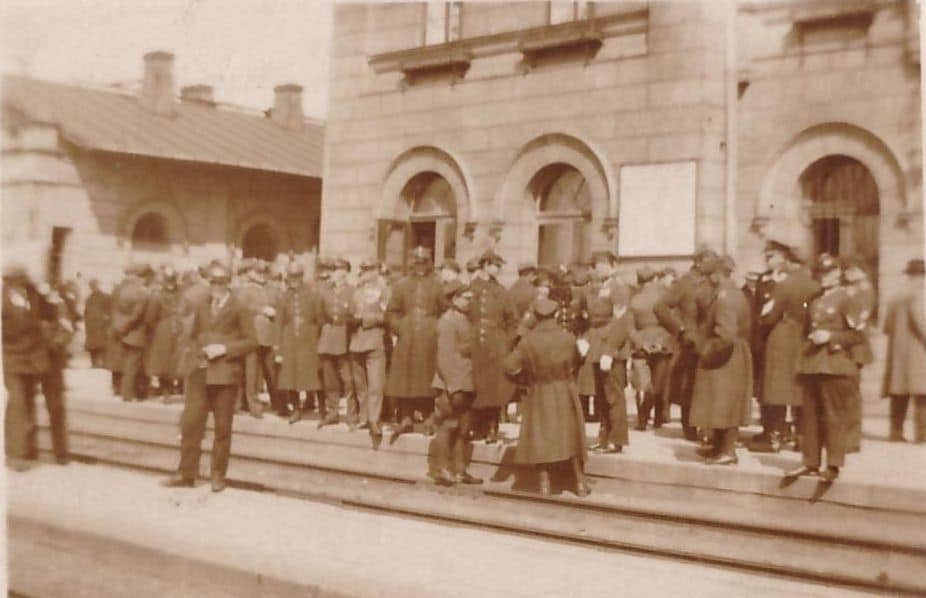 [FOTO] Marszałek Piłsudski na kutnowskim dworcu. Zobacz, jak witano Naczelnika Państwa! - Zdjęcie główne