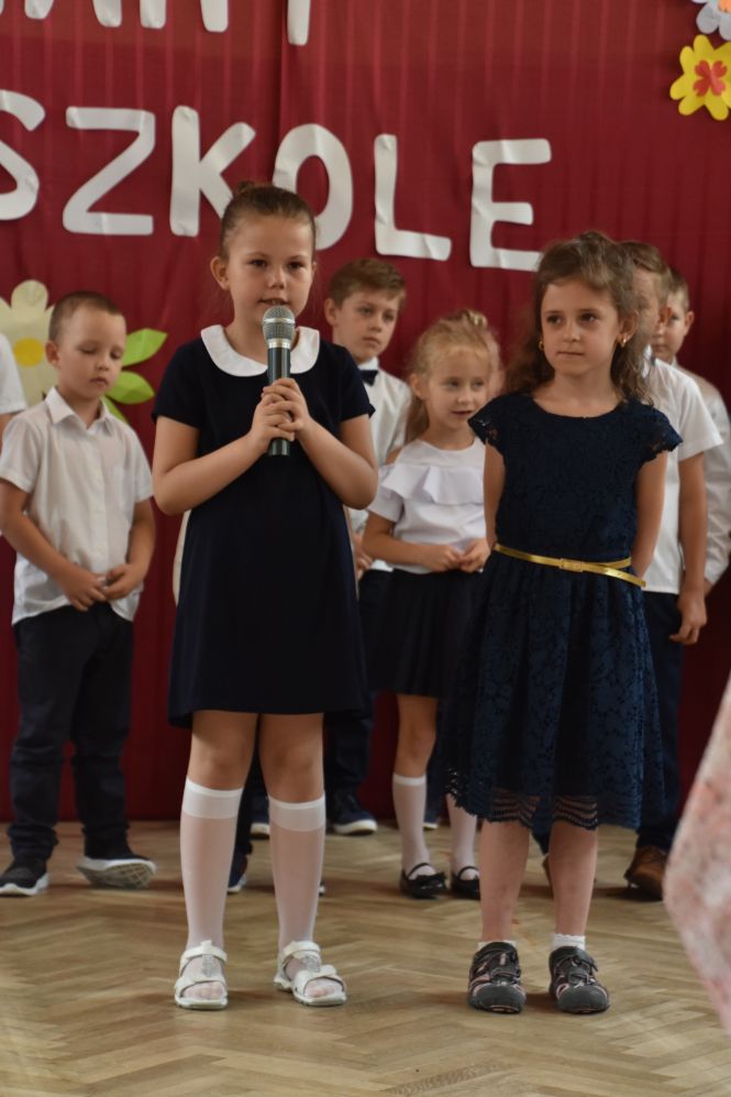 Dzieciaki pożegnały przedszkole