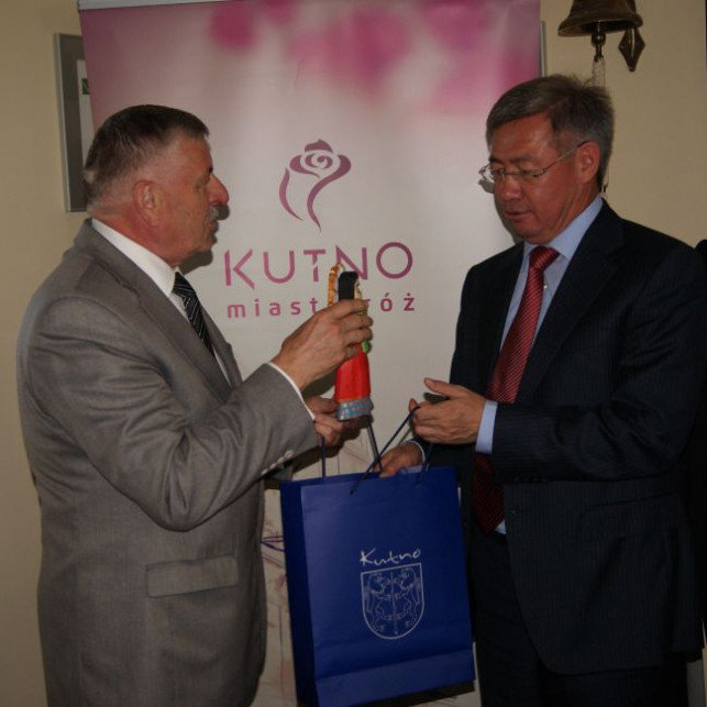 Ambasador Kazachstanu odwiedził Kutno - Zdjęcie główne