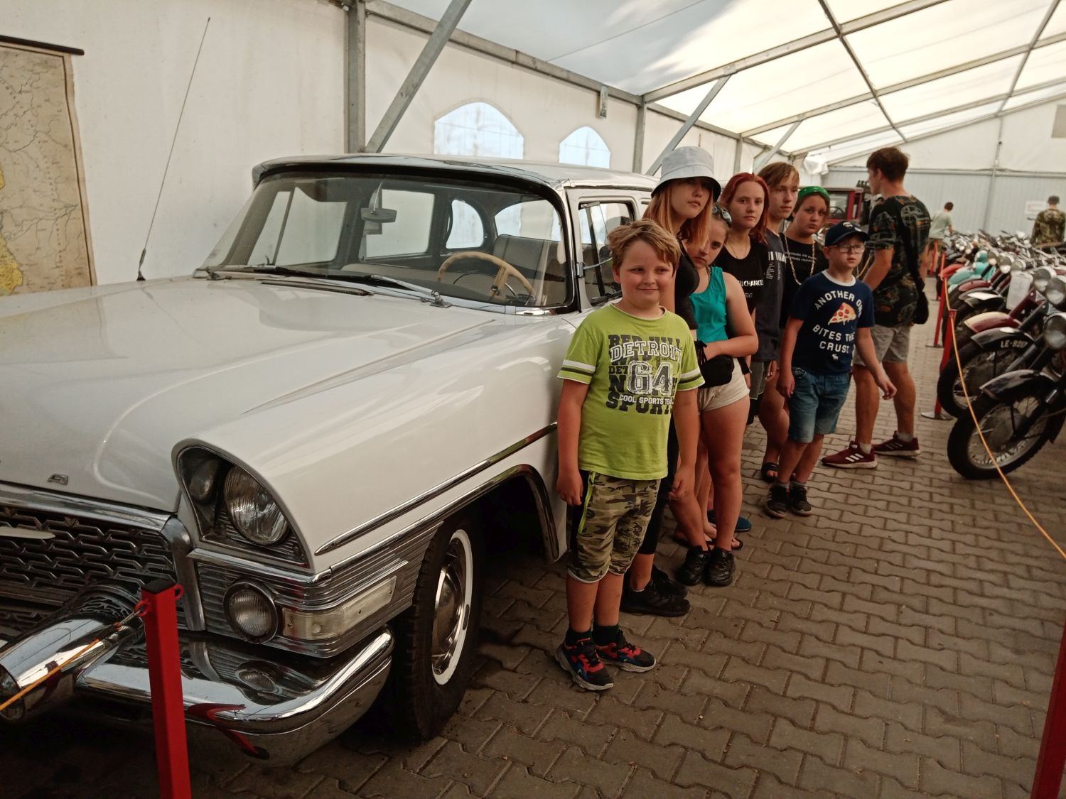 Podopieczni POW „Tęcza” na spływie kajakowym