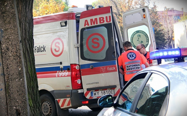 Wypadek pod Kutnem! Jedna osoba ranna  - Zdjęcie główne