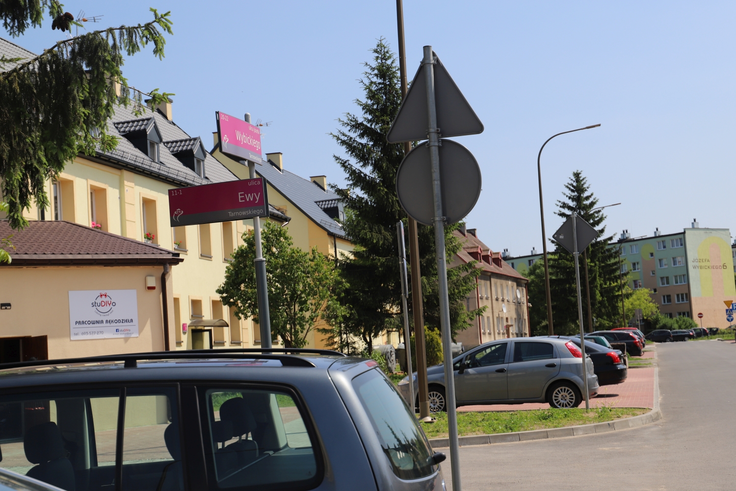 Ulica Wybickiego nabrała nowego blasku