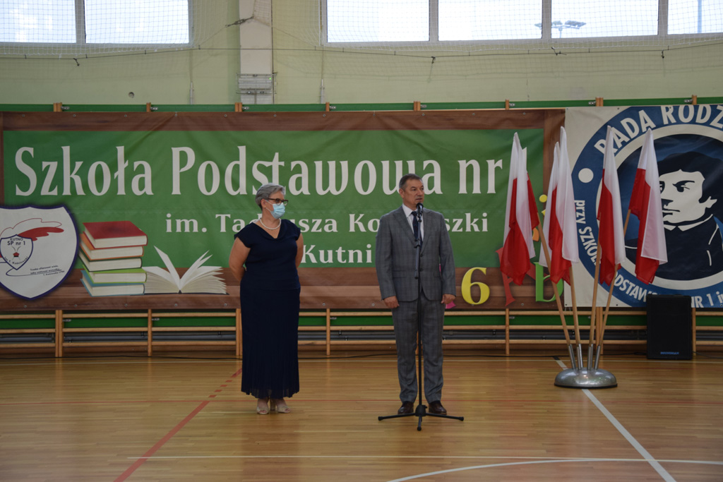 Zakończenie roku szkolnego w Szkole Podstawowej nr 1 w Kutnie