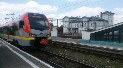 Łódzka Kolej Aglomeracyjna ogranicza liczbę kursów. Tymi pociągami nie pojedziesz - Zdjęcie główne