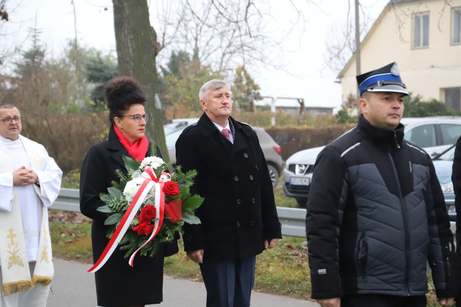 W Gminie Oporów odsłonięto nowy pomnik